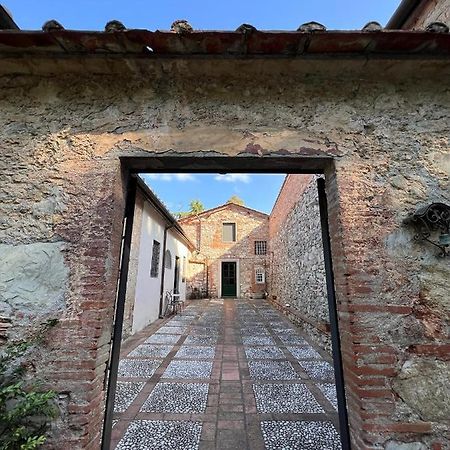 Borgo Al Canto Degli Alberi Lucca Exterior foto